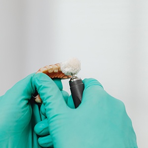 Dental lab making denture